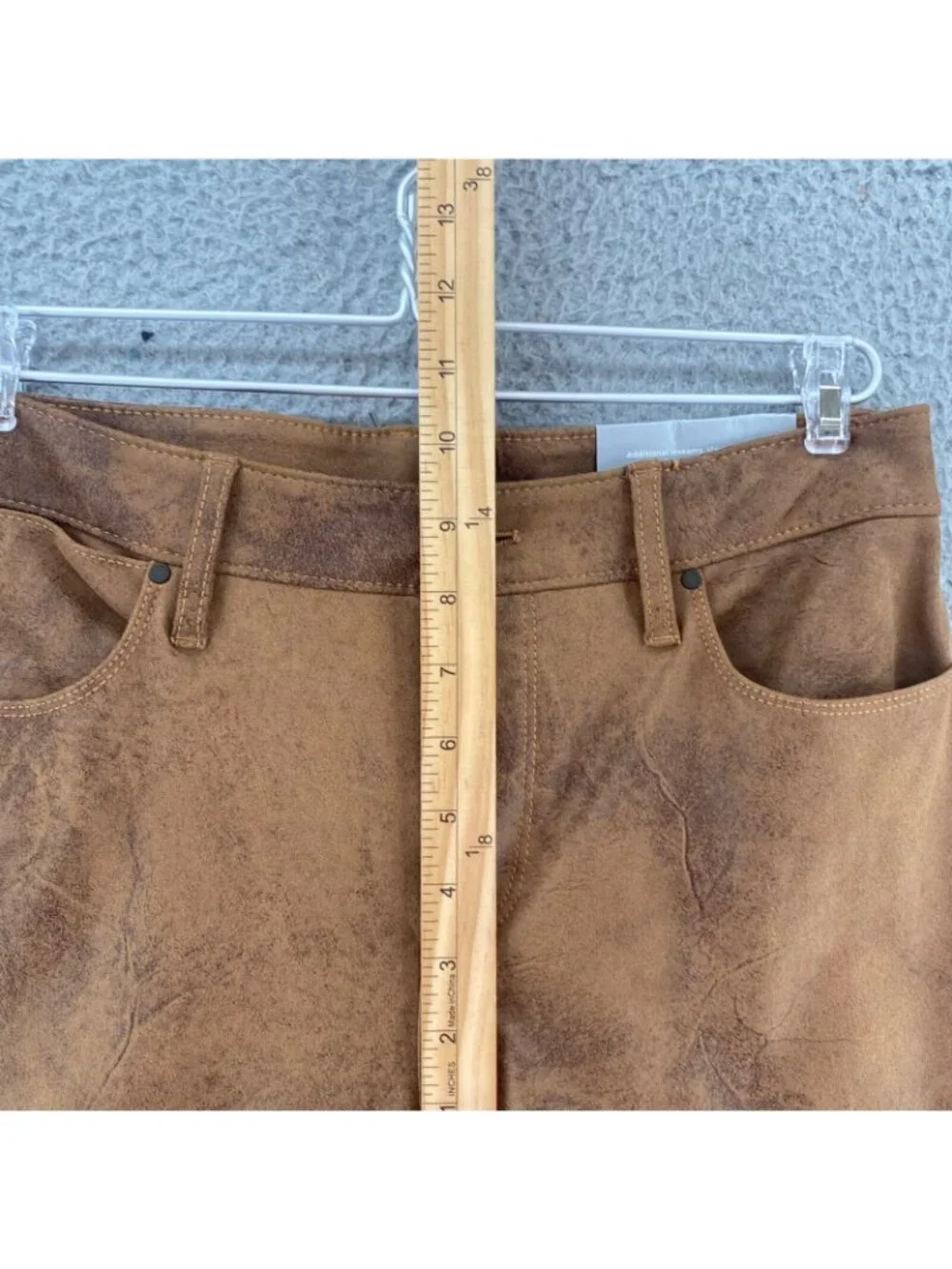 Chicos Jeans Womens 00 US 2R Brown Faux Suede 5 Pocket Worn Luggage Slim Leg NWT